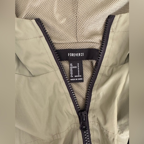 Forever 21 Drawstring Jacket cropped - Picture 4 of 6